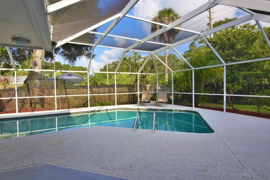 Clematis House Near Arlington Park With Heated Pool Villa ซาราโซตา ภายนอก รูปภาพ
