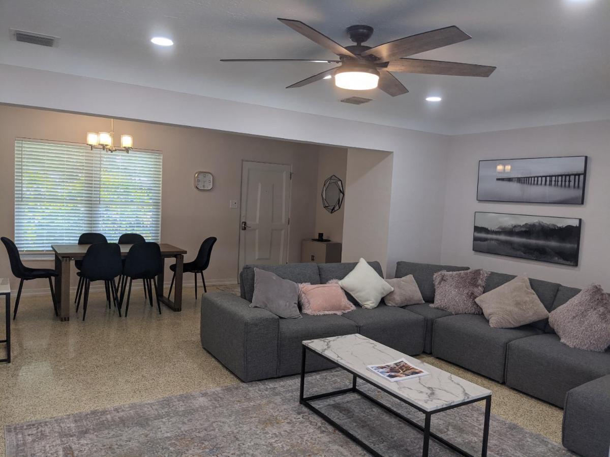 Clematis House Near Arlington Park With Heated Pool Villa ซาราโซตา ภายนอก รูปภาพ