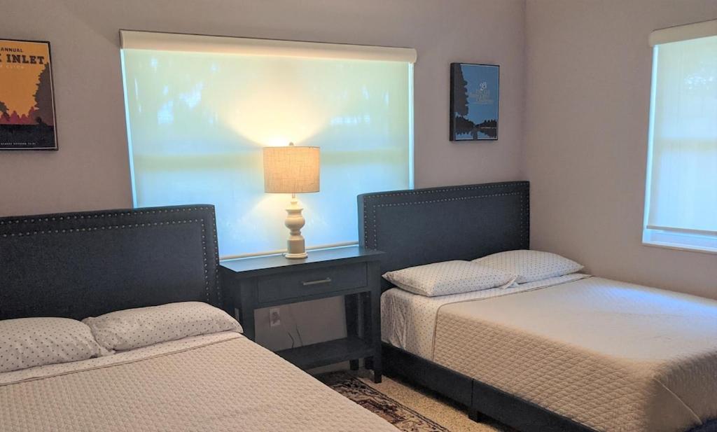 Clematis House Near Arlington Park With Heated Pool Villa ซาราโซตา ภายนอก รูปภาพ